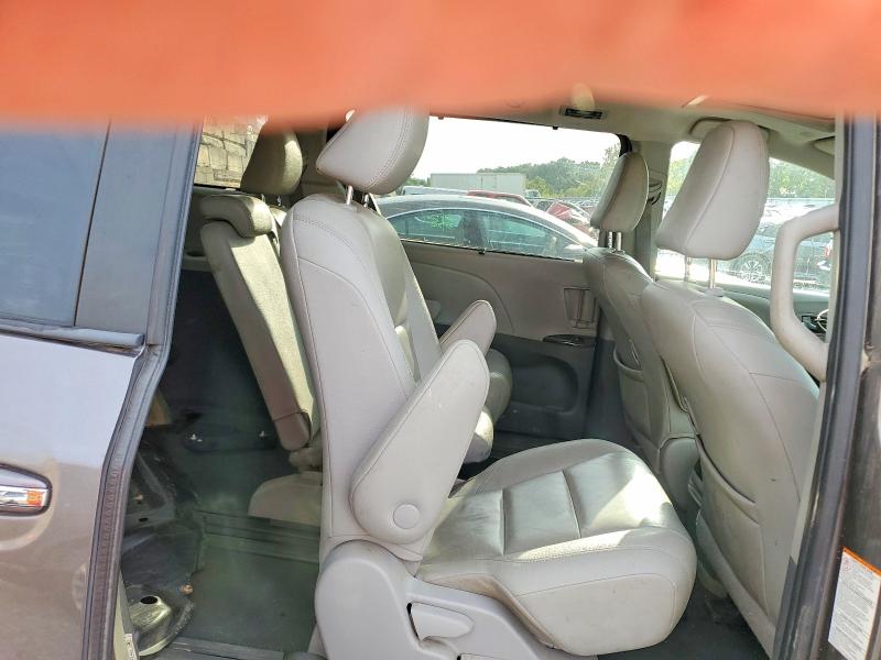 Снимка 11 от търг – 2020 TOYOTA SIENNA с VIN 5TDYZ3DC5LS081089