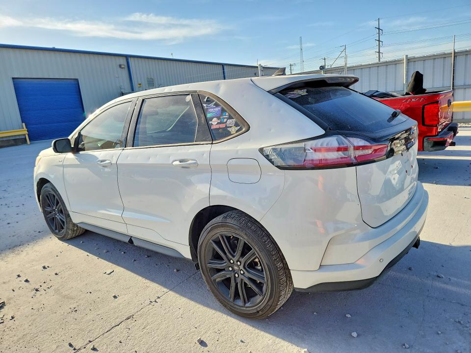 Photo 2 from auction – 2022 FORD EDGE with VIN 2FMPK4J96NBA28626