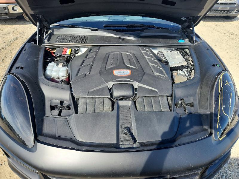 Photo 12 from auction – 2021 PORSCHE CAYENNE with VIN WP1AF2AY4MDA36774