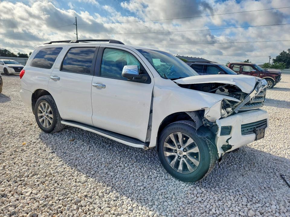 Photo 4 from auction – 2016 TOYOTA SEQUOIA with VIN 5TDKY5G12GS062911