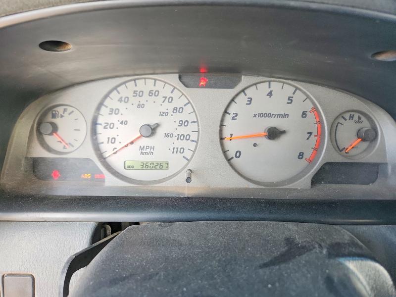 Photo 9 from auction – 2001 NISSAN FRONTIER with VIN 1N6ED27Y41C349306