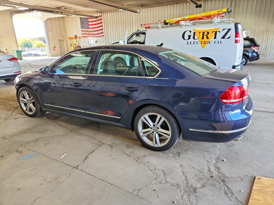 Photo 2 from auction – 2012 VOLKSWAGEN PASSAT with VIN 1VWBN7A38CC032917