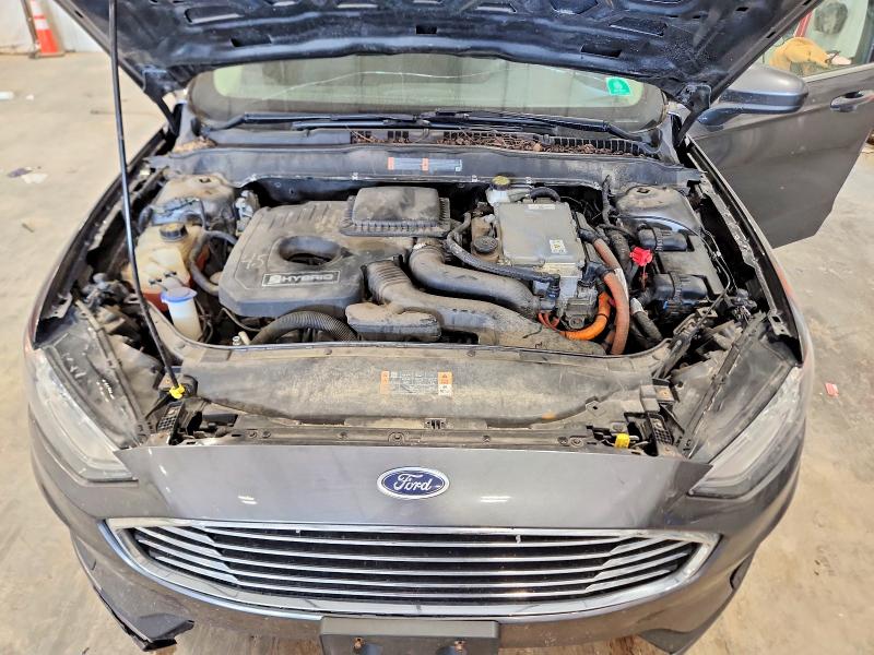 Photo 11 from auction – 2019 FORD FUSION with VIN 3FA6P0LU5KR164664