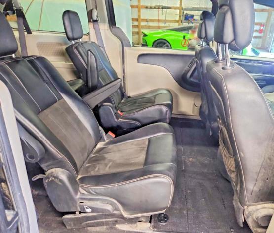 Photo 11 from auction – 2019 DODGE GRAND CARAVAN with VIN 2C4RDGCG0KR765490