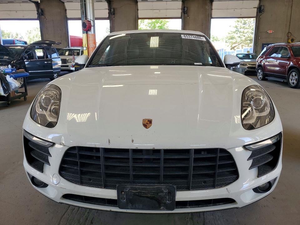 Photo 5 from auction – 2017 PORSCHE MACAN with VIN WP1AA2A51HLB02181