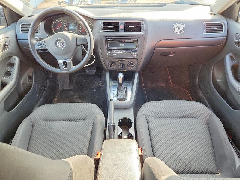 Photo 8 from auction – 2013 VOLKSWAGEN JETTA with VIN 3VW2K7AJ9DM278124