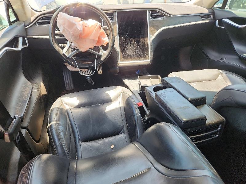 Photo 8 from auction – 2016 TESLA MODEL S with VIN 5YJSA1E44GF134304