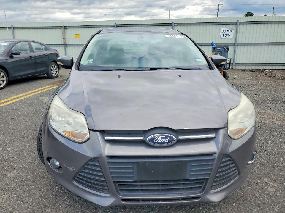 Photo 5 from auction – 2014 FORD FOCUS with VIN 1FADP3F23EL202317
