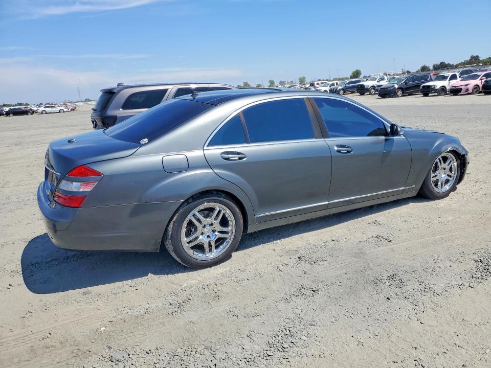 Снимка 3 от търг – 2007 MERCEDES-BENZ S с VIN WDDNG71X67A035674