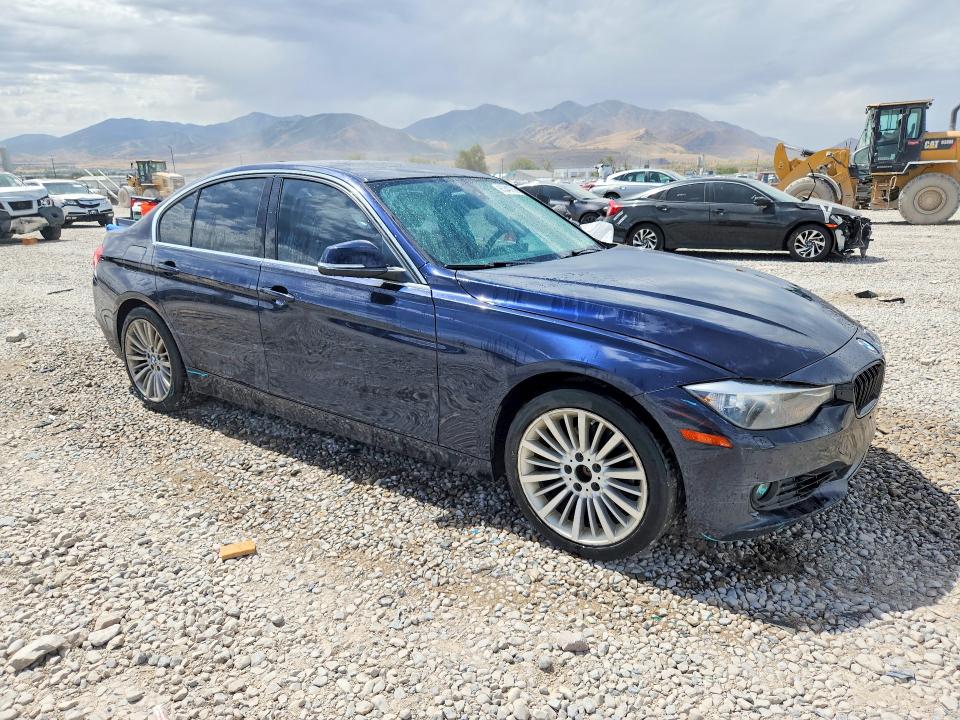 Photo 4 from auction – 2014 BMW 328 with VIN WBA3B5C50EP544179