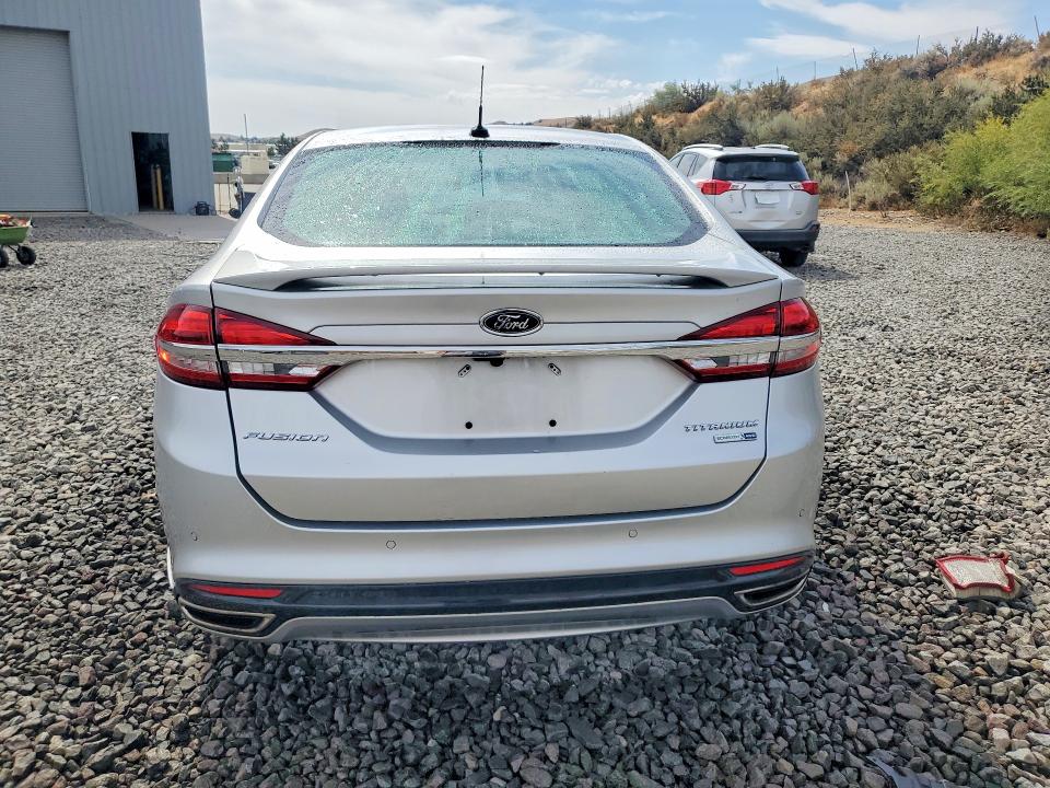 Photo 6 from auction – 2018 FORD FUSION with VIN 3FA6P0D98JR132400