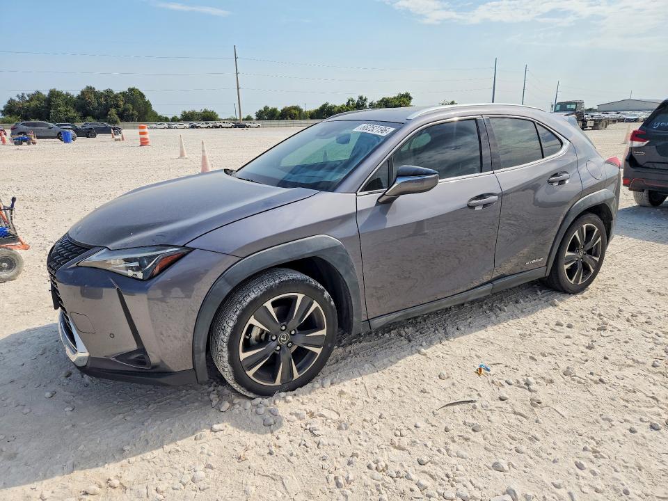 LEXUS UX 2020 with VIN JTHP9JBH0L2025775 - Photo from auction