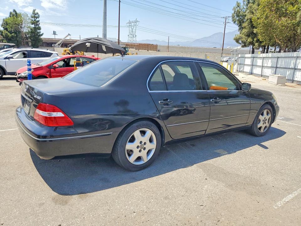 Photo 3 from auction – 2004 LEXUS LS with VIN JTHBN36F740167757