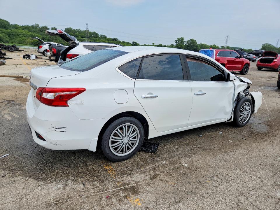 Photo 3 from auction – 2017 NISSAN SENTRA with VIN 3N1AB7AP4HY268279