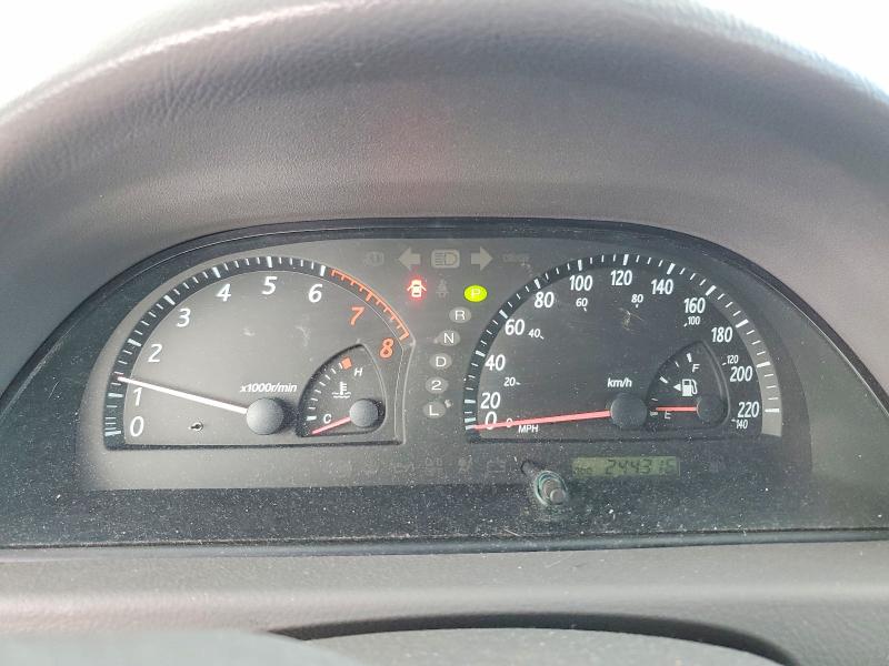 Photo 9 from auction – 2004 TOYOTA CAMRY with VIN 4T1BE32K84U889344