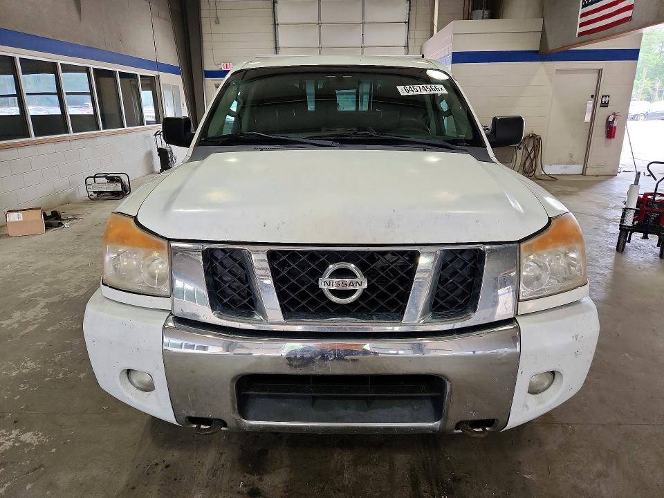 Photo 5 from auction – 2013 NISSAN TITAN with VIN 1N6AA0EJ2DN303323