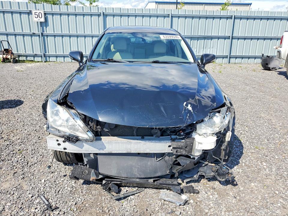 Photo 5 from auction – 2012 LEXUS IS with VIN JTHCF5C2XC5059519