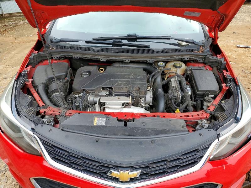 Photo 11 from auction – 2018 CHEVROLET CRUZE with VIN 3G1BE6SM0JS611520