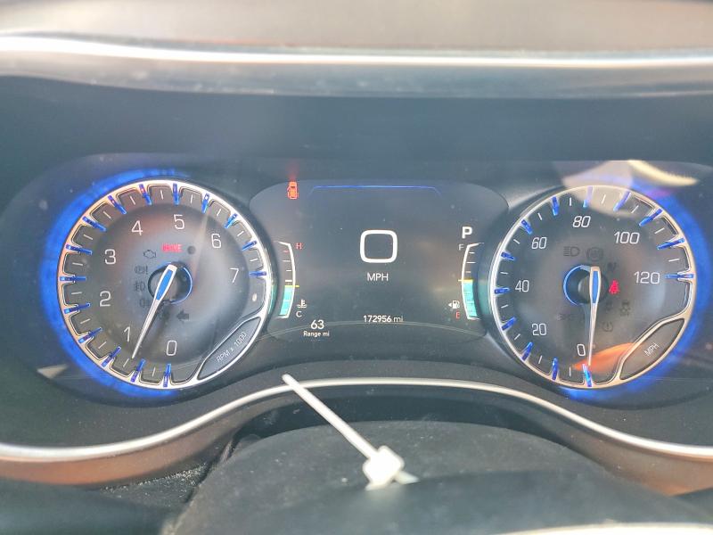 Photo 9 from auction – 2019 CHRYSLER PACIFICA with VIN 2C4RC1GG0KR730328