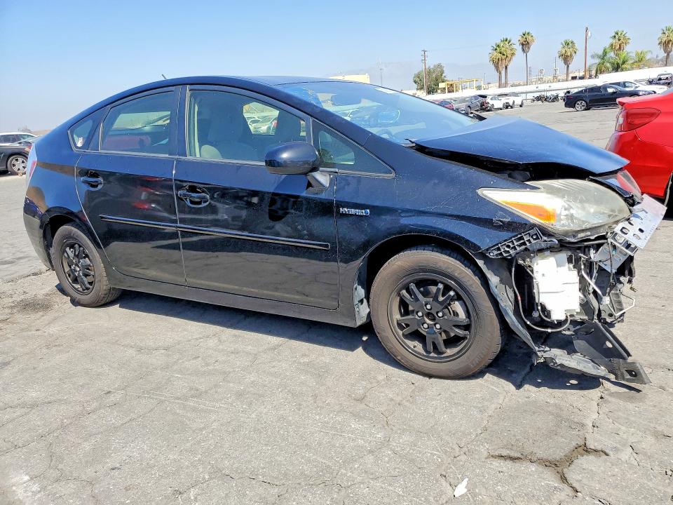 Photo 4 from auction – 2012 TOYOTA PRIUS with VIN JTDKN3DU0C0334932