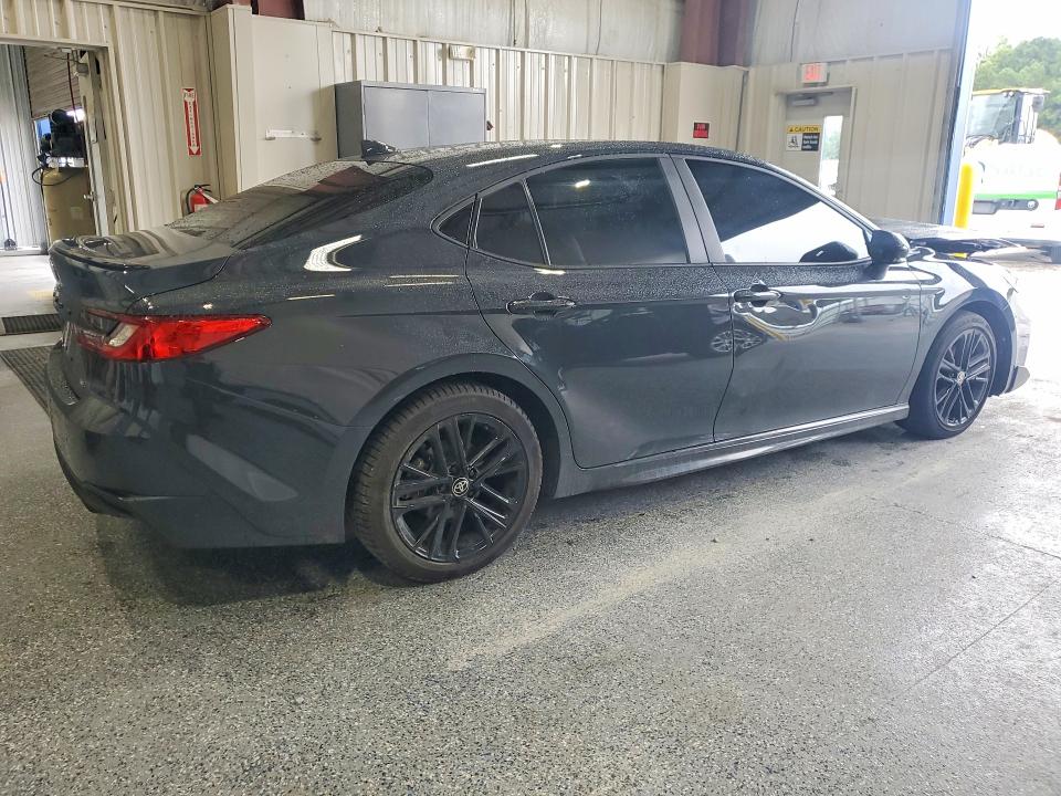Photo 3 from auction – 2026 TOYOTA CAMRY with VIN 4T1DAACK0TU261221