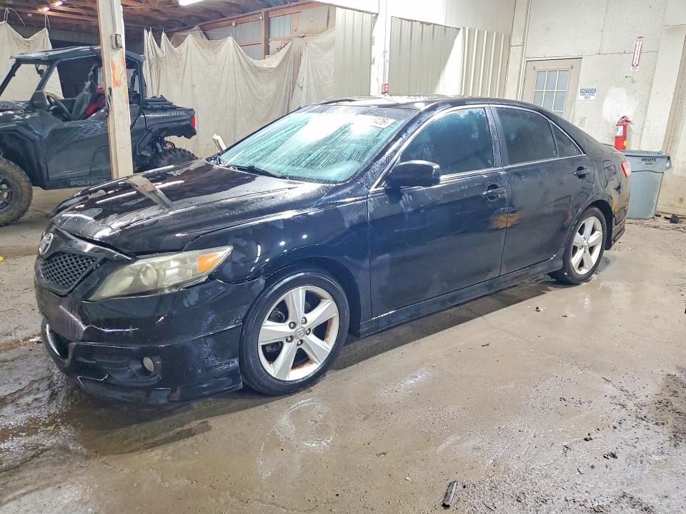 TOYOTA CAMRY 2011 with VIN 4T1BF3EKXBU728872 - Photo from auction