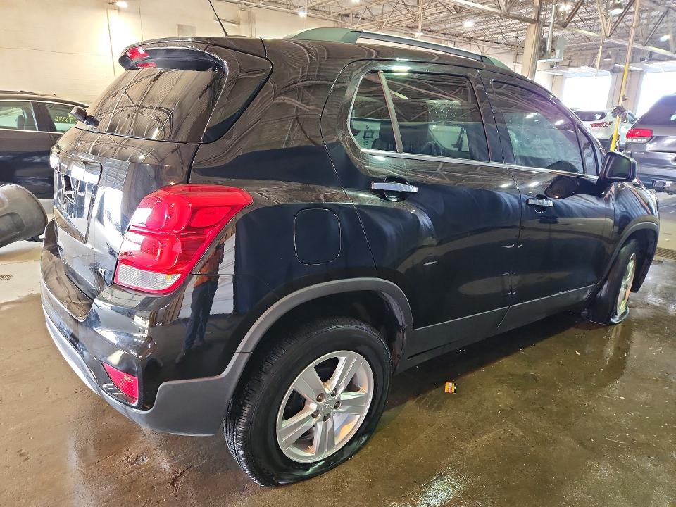 Photo 3 from auction – 2019 CHEVROLET TRAX with VIN 3GNCJLSB8KL189990