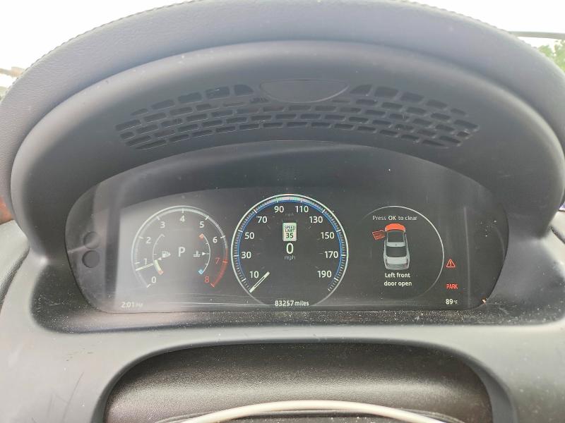 Photo 9 from auction – 2018 JAGUAR XJ with VIN SAJWJ1CD9J8W14092