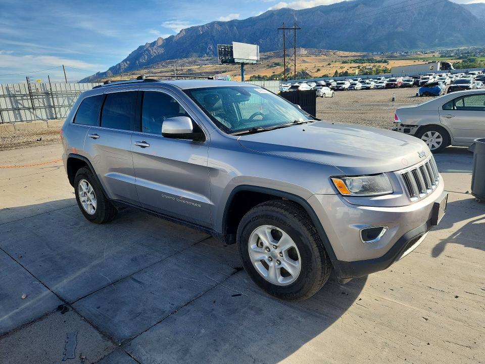 Photo 4 from auction – 2016 JEEP GRAND CHEROKEE with VIN 1C4RJFAG1GC438005