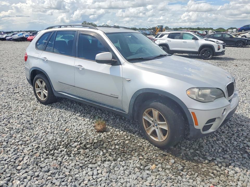صورة رقم 4 من المزاد - 2013 BMW X5 مع VIN 5UXZV4C56D0B01381