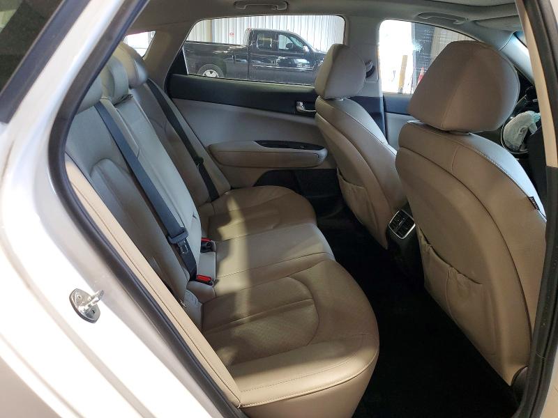 Photo 10 from auction – 2018 KIA OPTIMA with VIN 5XXGU4L30JG248247