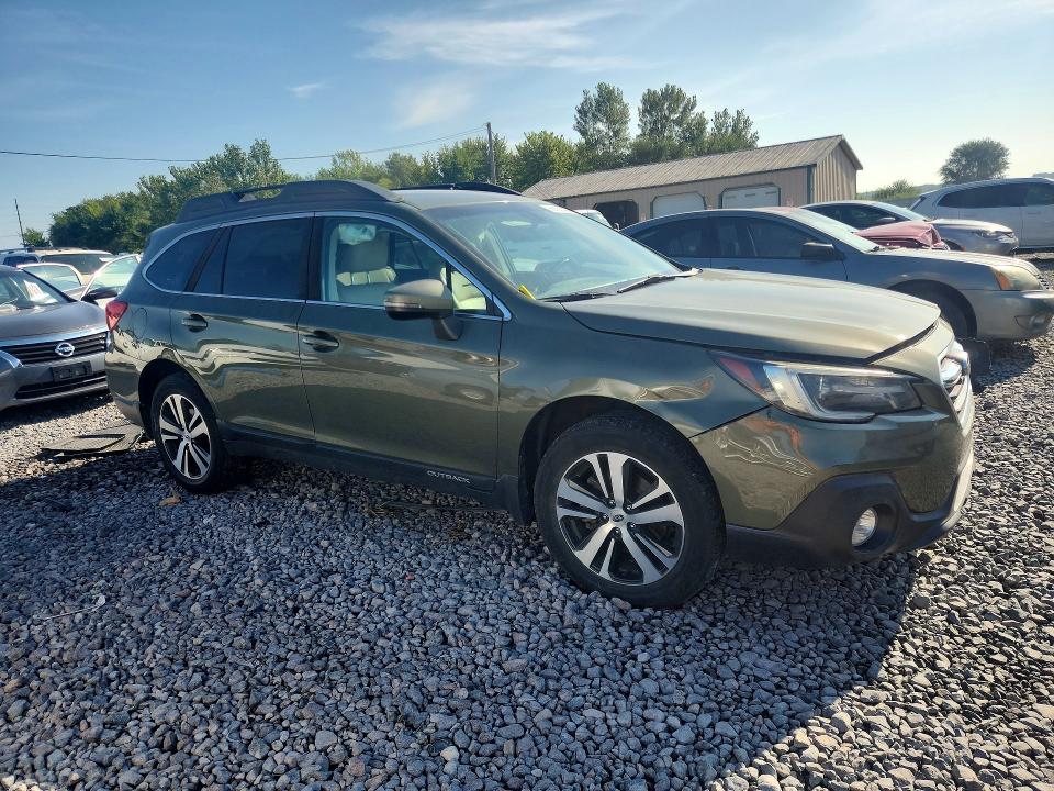 Photo 4 from auction – 2018 SUBARU OUTBACK with VIN 4S4BSENC2J3349238