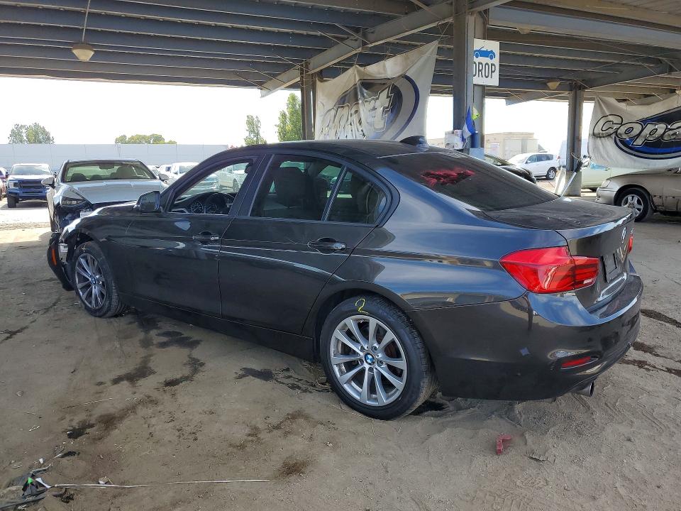 Photo 2 from auction – 2016 BMW 320 with VIN WBA8A9C55GK616624