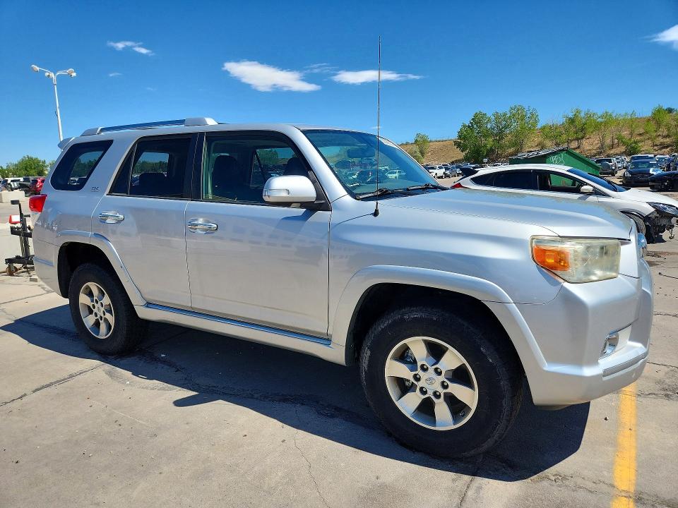 Photo 4 from auction – 2010 TOYOTA 4RUNNER with VIN JTEBU5JR9A5004569