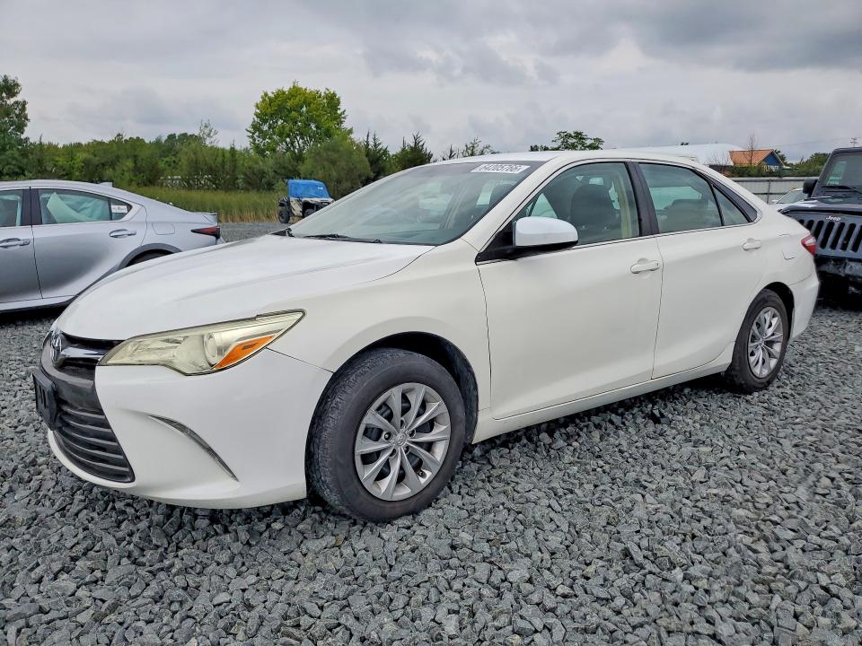 TOYOTA CAMRY 2017 with VIN 4T1BF1FK4HU688980 - Photo from auction