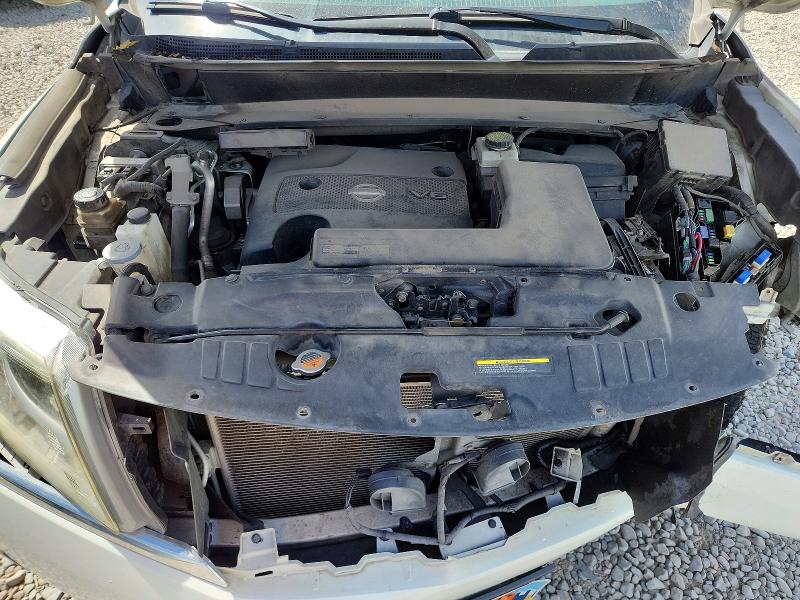 Photo 11 from auction – 2014 NISSAN PATHFINDER with VIN 5N1AR2MM1EC670290