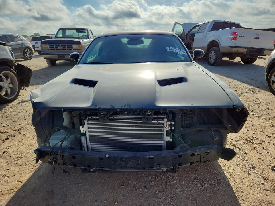 Photo 5 from auction – 2017 DODGE CHALLENGER with VIN 2C3CDZAG8HH519357