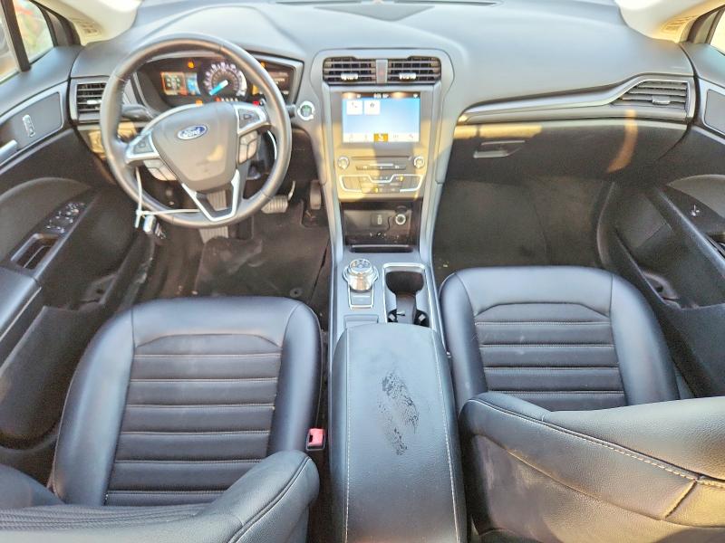 Photo 8 from auction – 2018 FORD FUSION with VIN 3FA6P0HD7JR203505