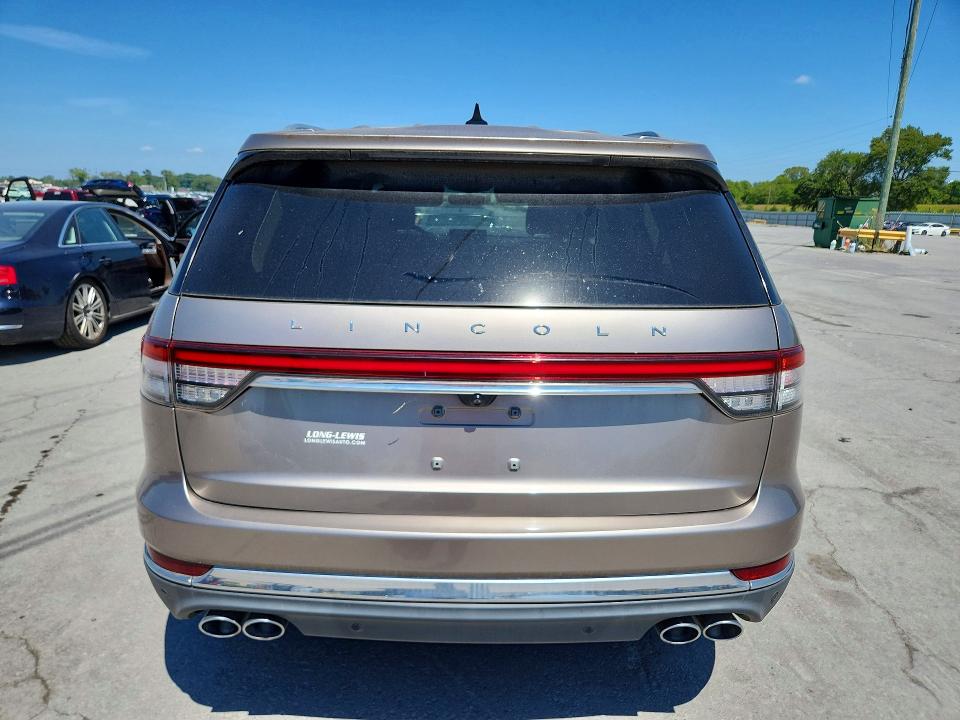 Photo 6 from auction – 2021 LINCOLN AVIATOR with VIN 5LM5J7WC5MGL14424