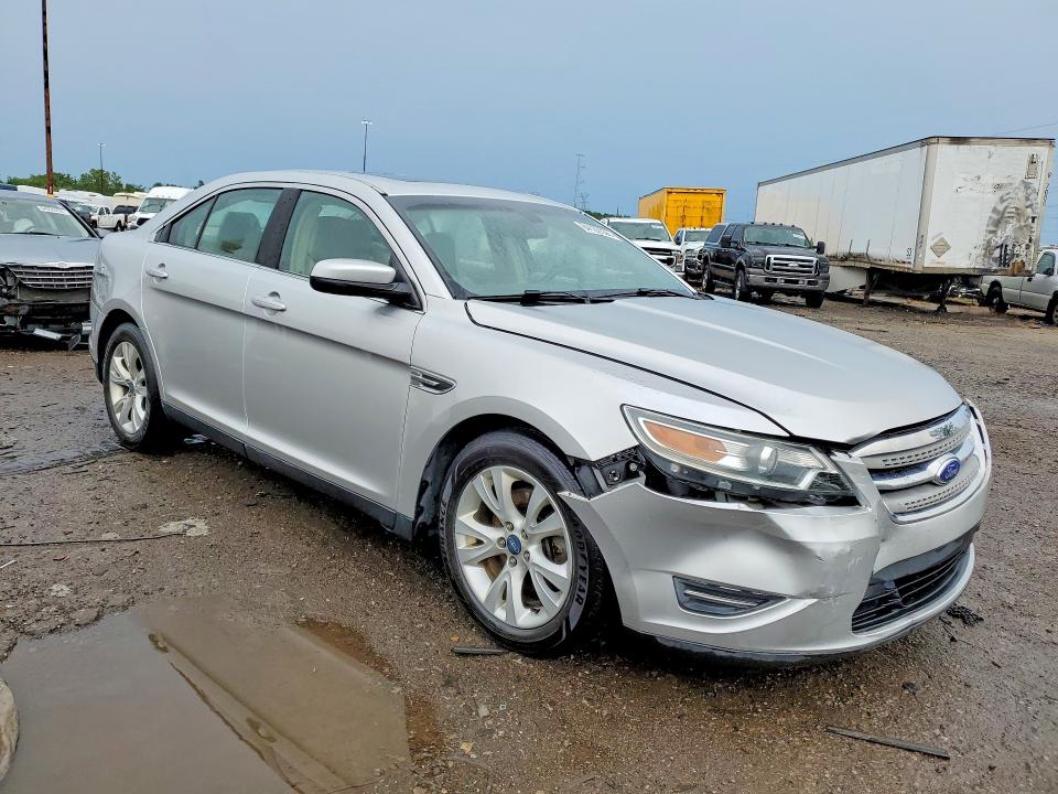 Photo 4 from auction – 2011 FORD TAURUS with VIN 1FAHP2EW9BG189173