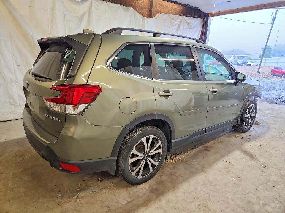 Photo 3 from auction – 2021 SUBARU FORESTER with VIN JF2SKAUCXMH524908