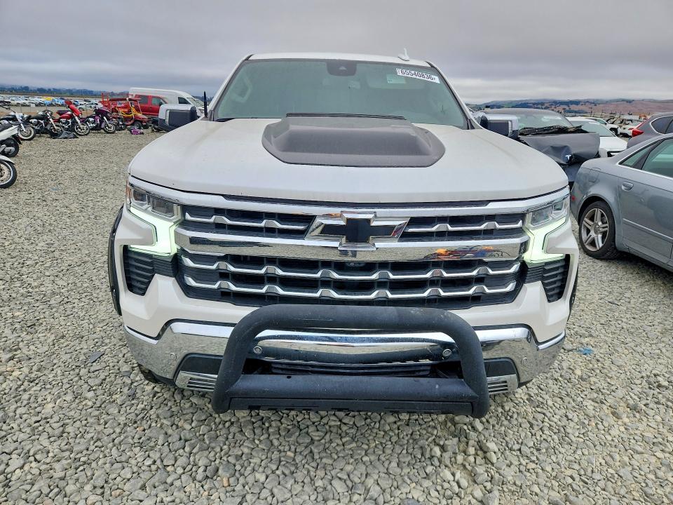 Photo 5 from auction – 2022 CHEVROLET SILVERADO with VIN 1GCUDGED7NZ613178