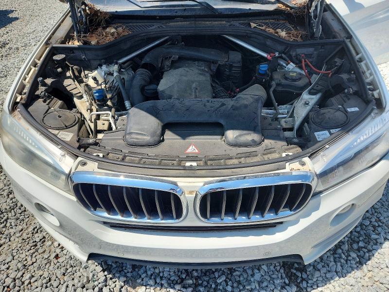 صورة رقم 12 من المزاد - 2015 BMW X5 مع VIN 5UXKS4C58F0N08371