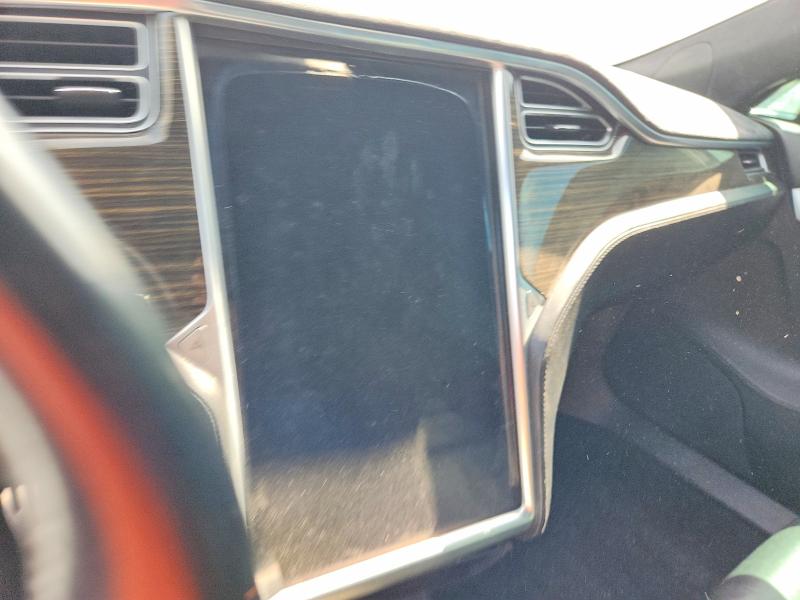 Photo 9 from auction – 2016 TESLA MODEL S with VIN 5YJSA1E49GF124982