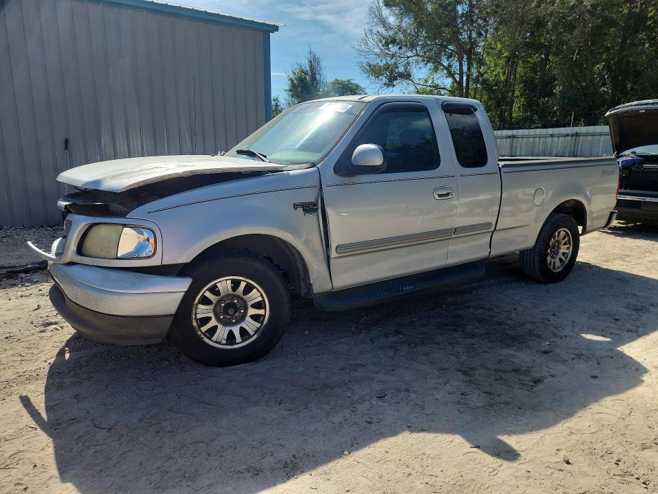 FORD F150 2002 with VIN 1FTRX17W92NB88820 - Photo from auction