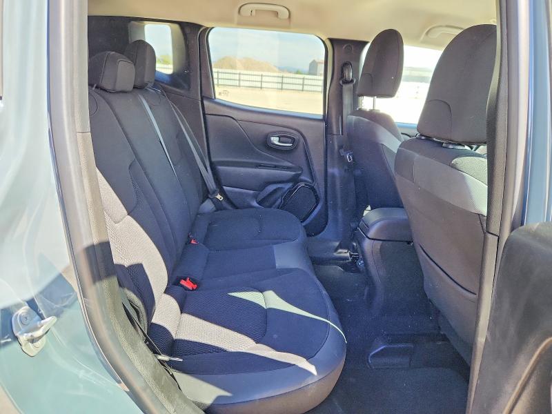Photo 10 from auction – 2018 JEEP RENEGADE with VIN ZACCJABB5JPH01904
