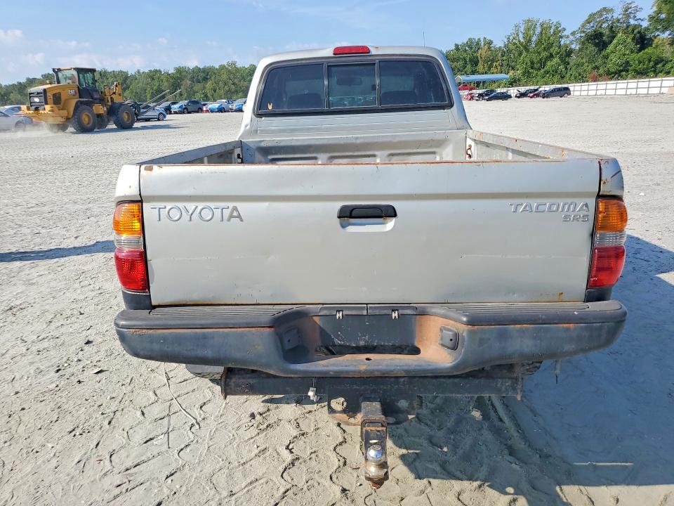 Photo 6 from auction – 2002 TOYOTA TACOMA with VIN 5TEWM72N32Z030242