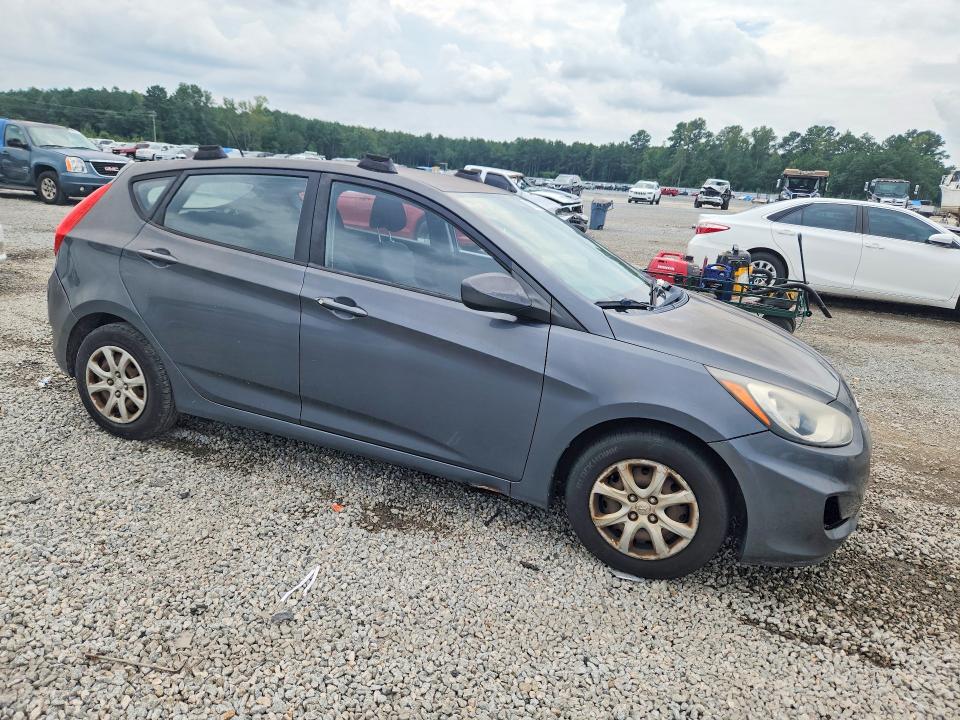 Photo 4 from auction – 2012 HYUNDAI ACCENT with VIN KMHCT5AE5CU044340