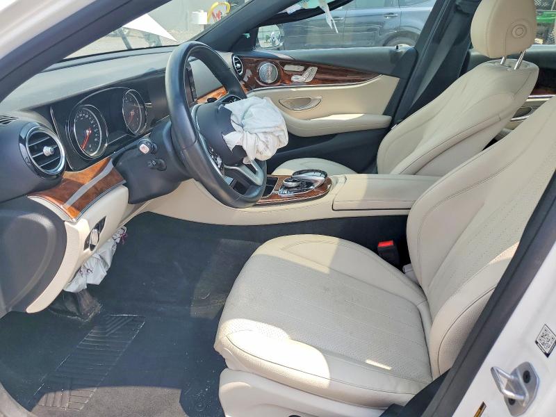 Photo 7 from auction – 2019 MERCEDES-BENZ E with VIN WDDZF6JB1KA517495