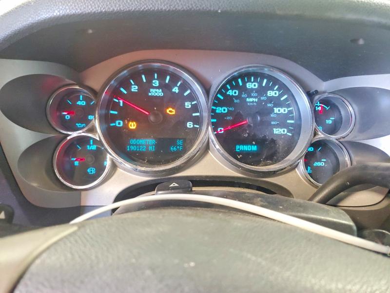 Photo 9 from auction – 2011 CHEVROLET SILVERADO with VIN 1GCRKSE30BZ408593